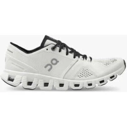 On Running Women's Cloud X 11 On Running Women's Cloud X -Running Shoe Store cloud x 2 fw20 white black w g1 1